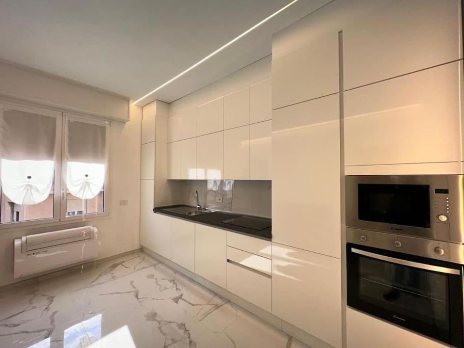 Suite Aurora Luxury In The Center Of Sanremo Ngoại thất bức ảnh