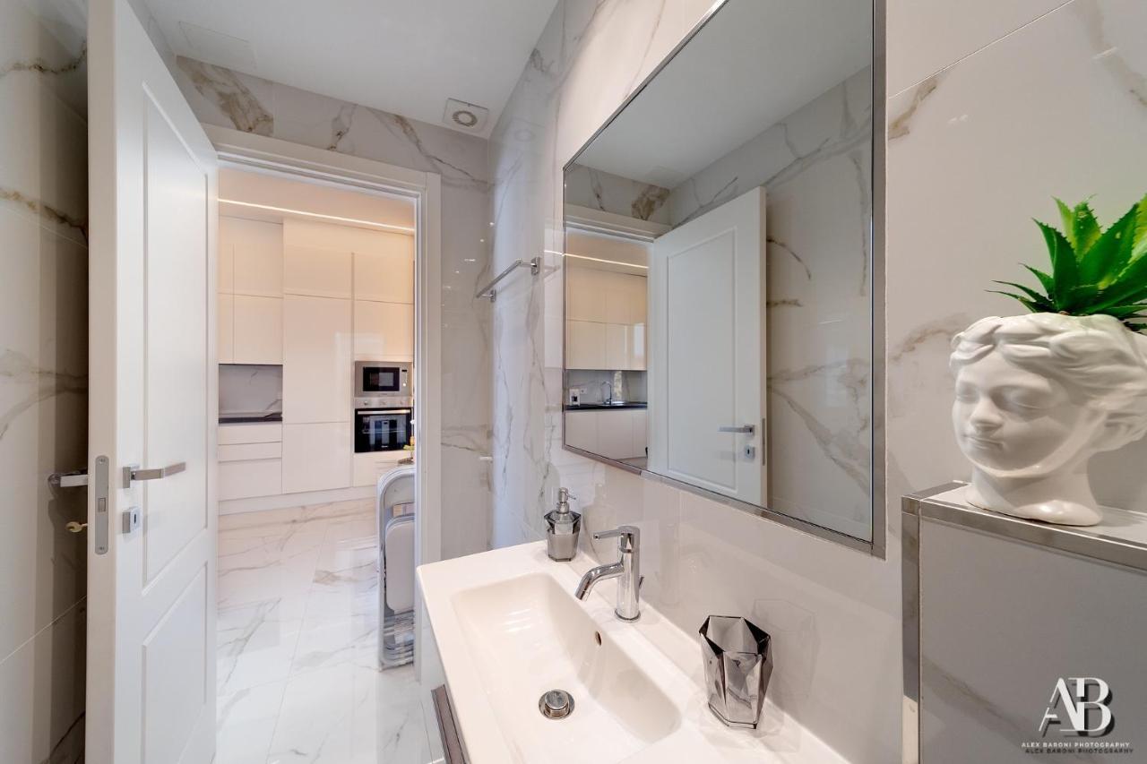 Suite Aurora Luxury In The Center Of Sanremo Ngoại thất bức ảnh